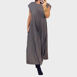 Benedite - Timeless and Comfortable Dress