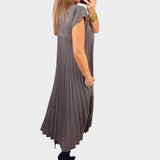 Benedite - Timeless and Comfortable Dress