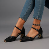 Talons à bouts métalliques