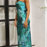 Thesa - Sleeveless satin dress