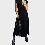 Benedite - Timeless and Comfortable Dress