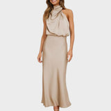 Leti – Long Satin Elegance